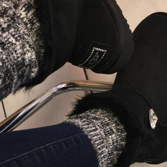 Women’s UGG boots - Picture 5 of 5